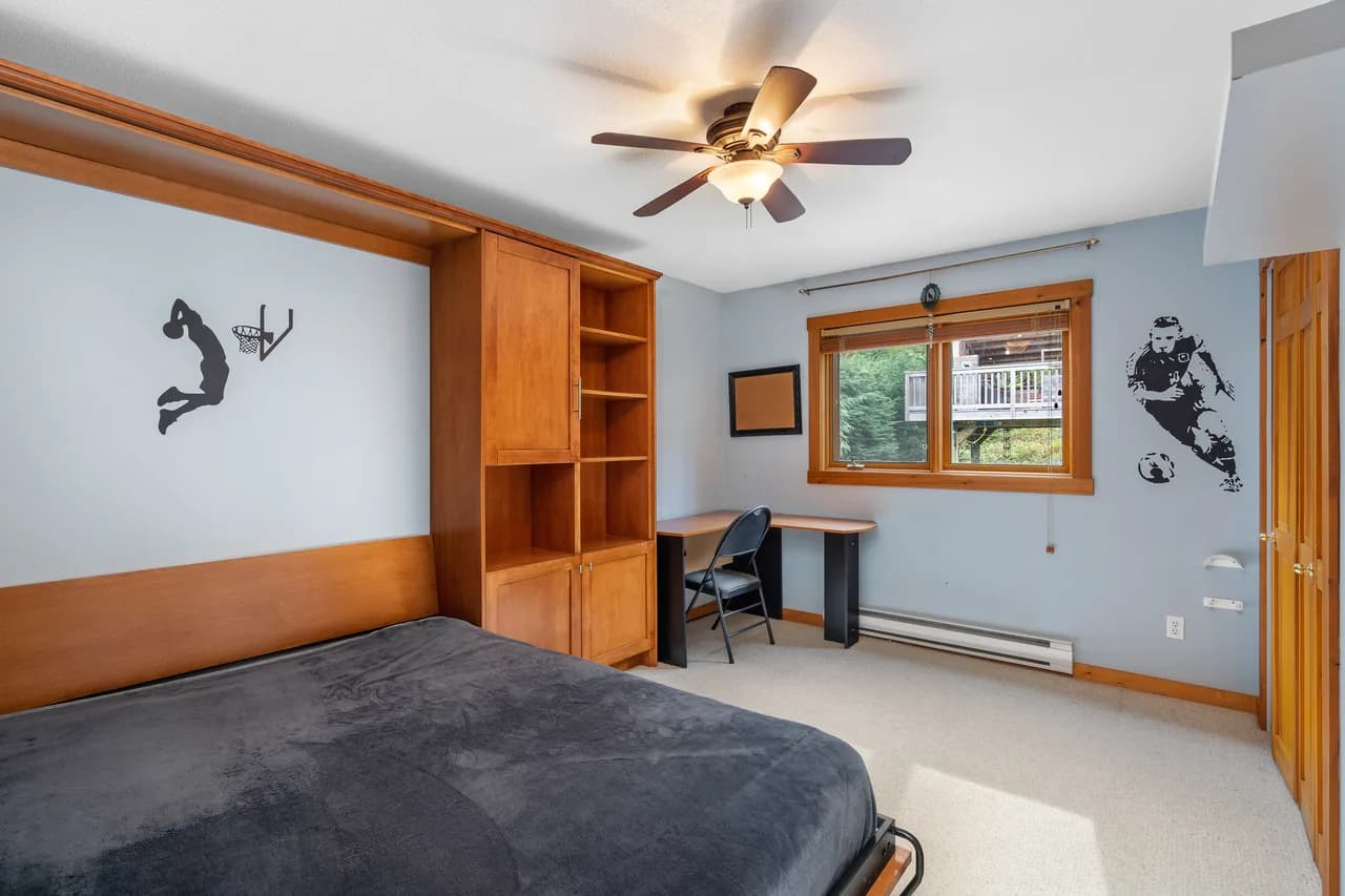 Dream Log Chalet 24