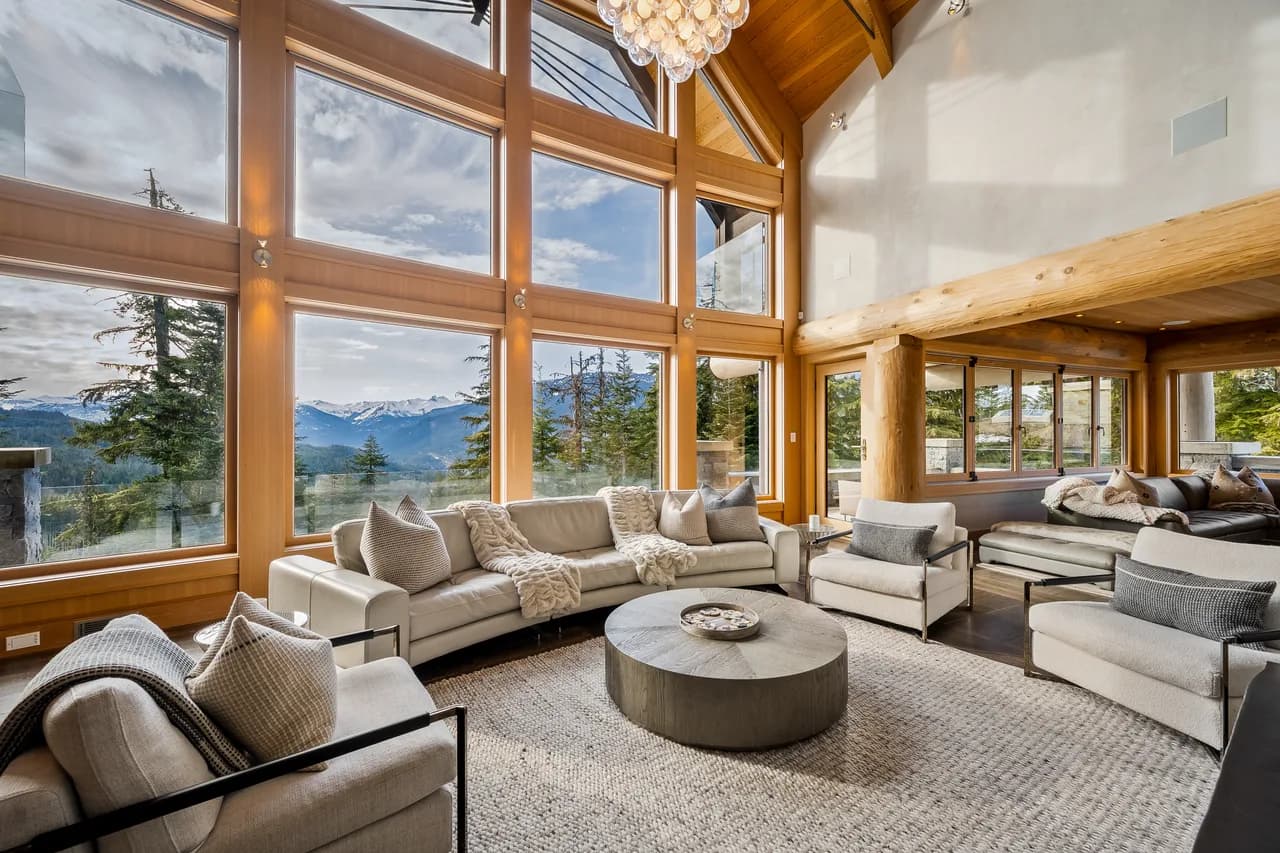 Panoramic Estate 5