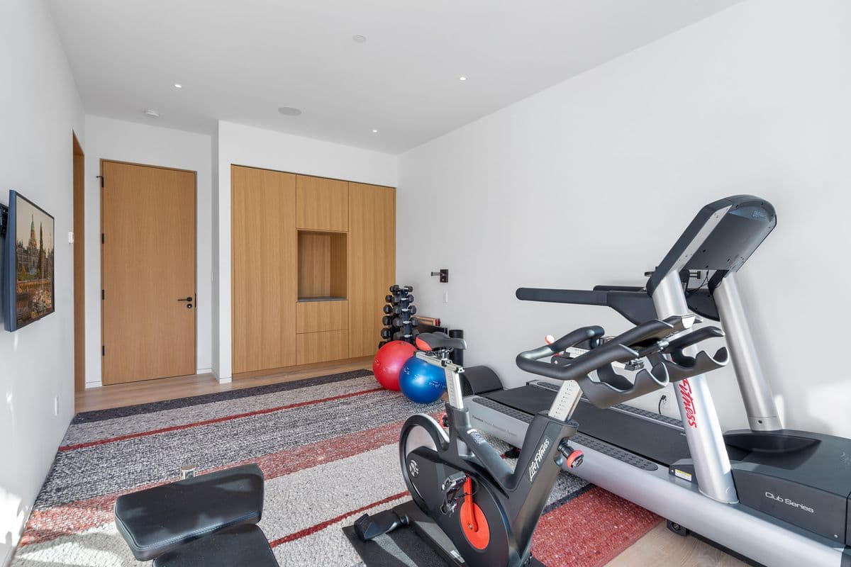 Cedarhof Kadenwood interior 18