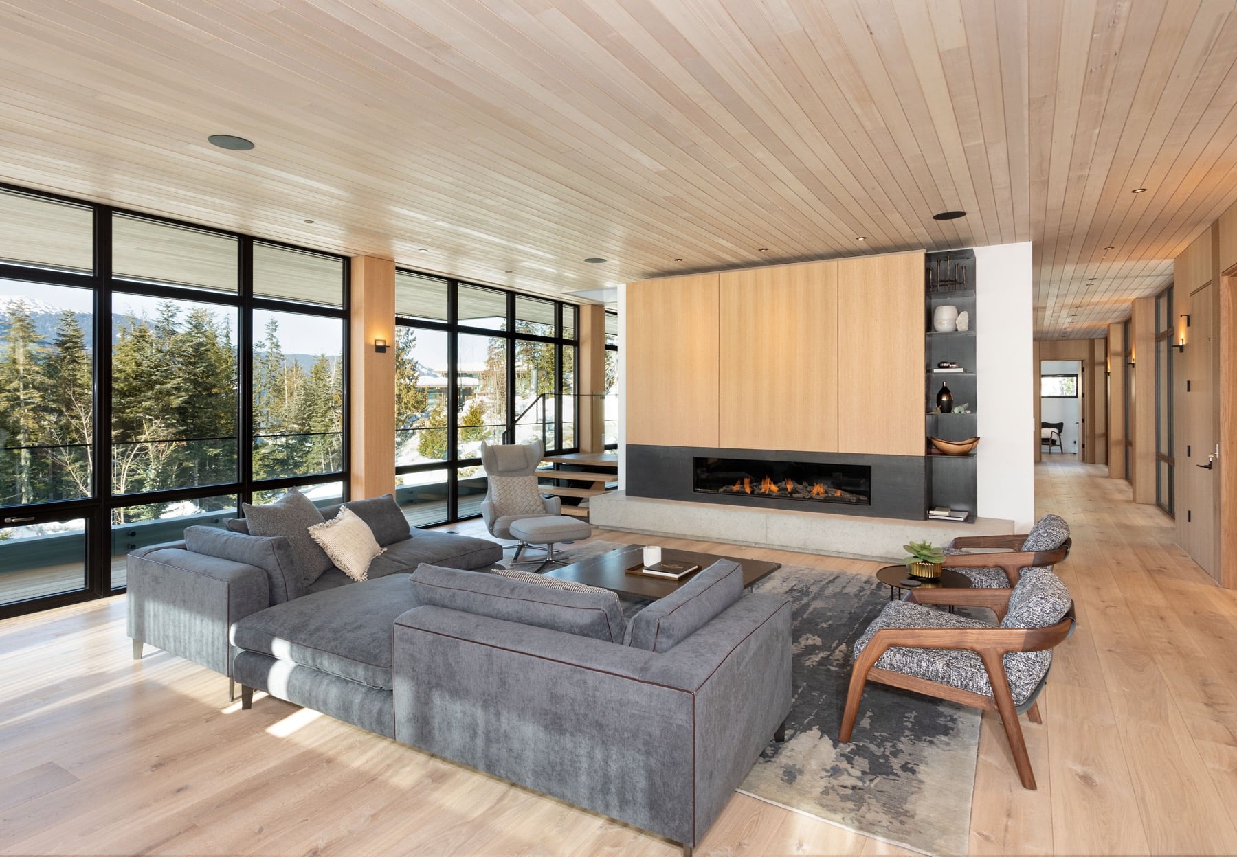 Cedarhof Kadenwood interior 4