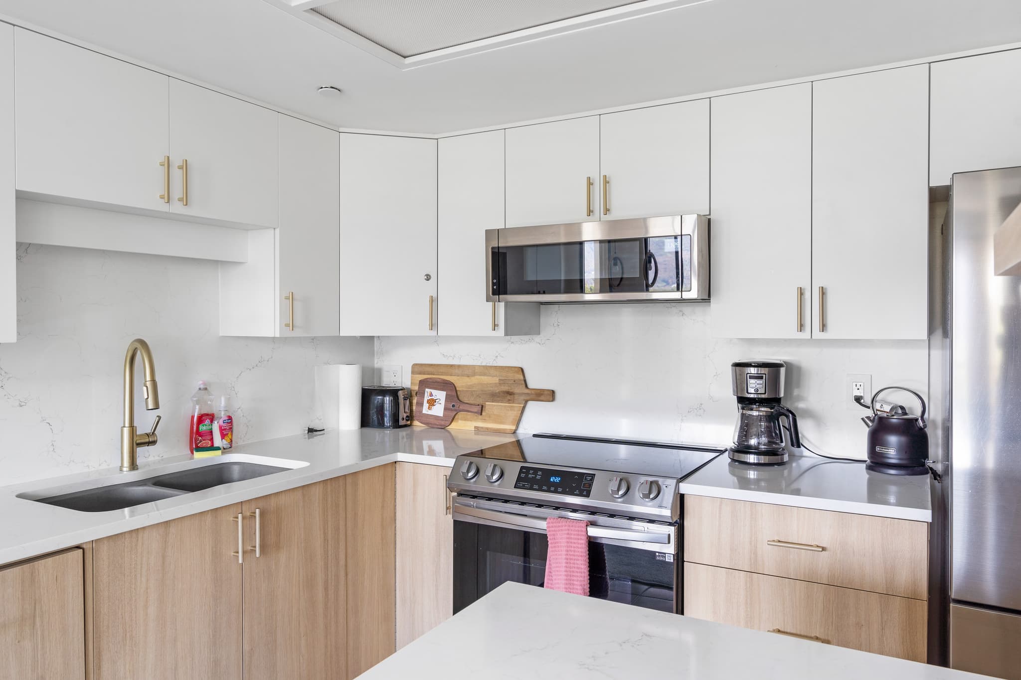 Luxury 3-Bed Property 10