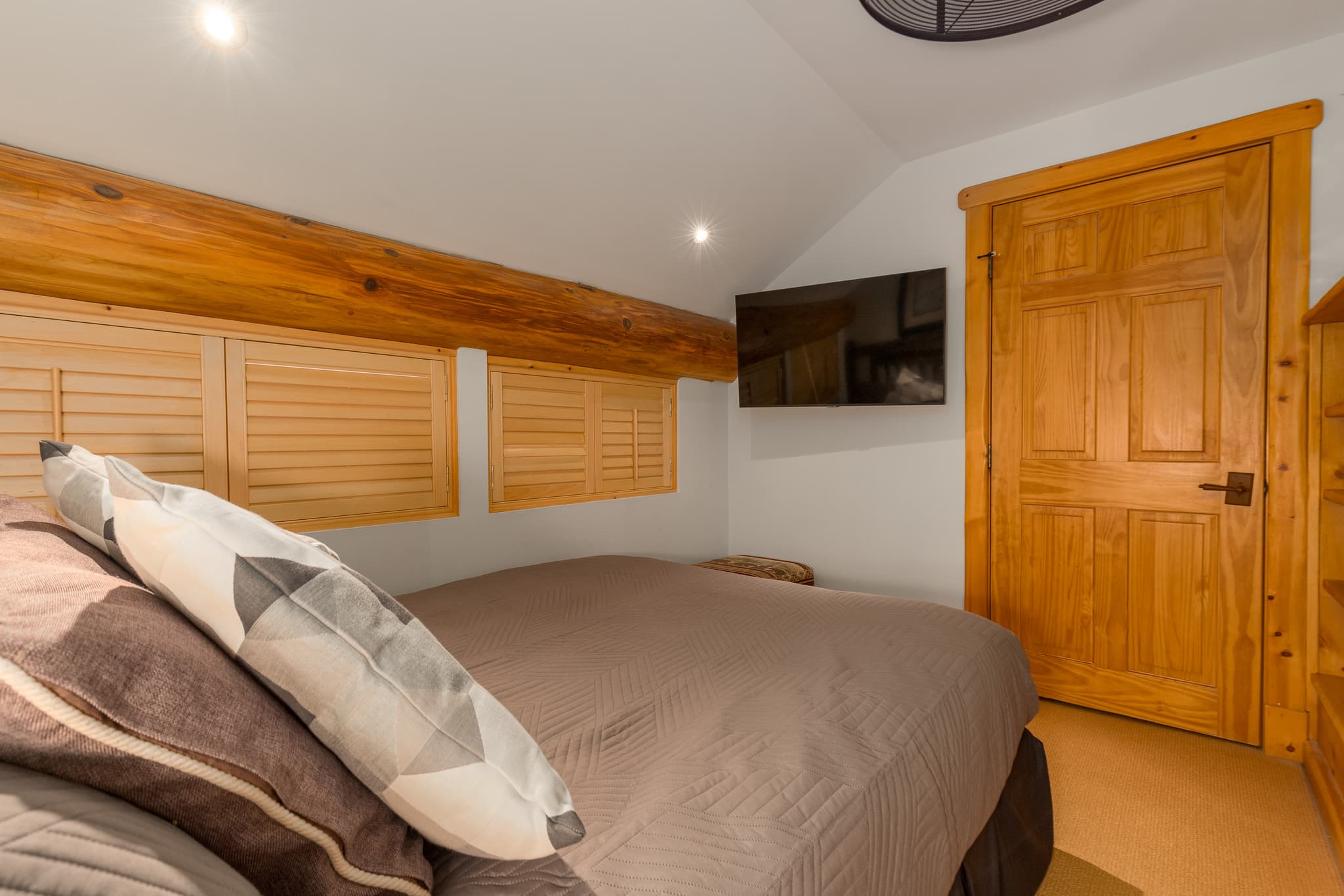 Whistler Village Penthouse interior 13