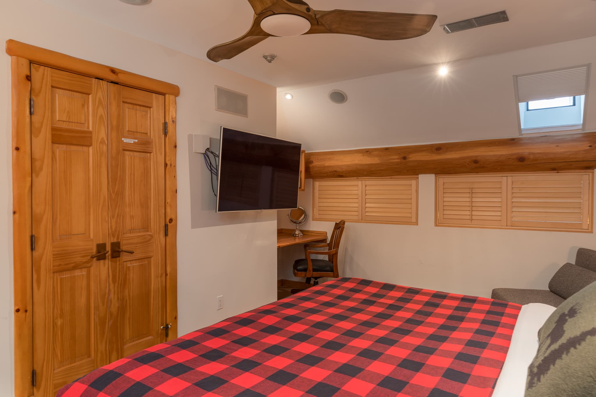 Whistler Village Penthouse interior 17