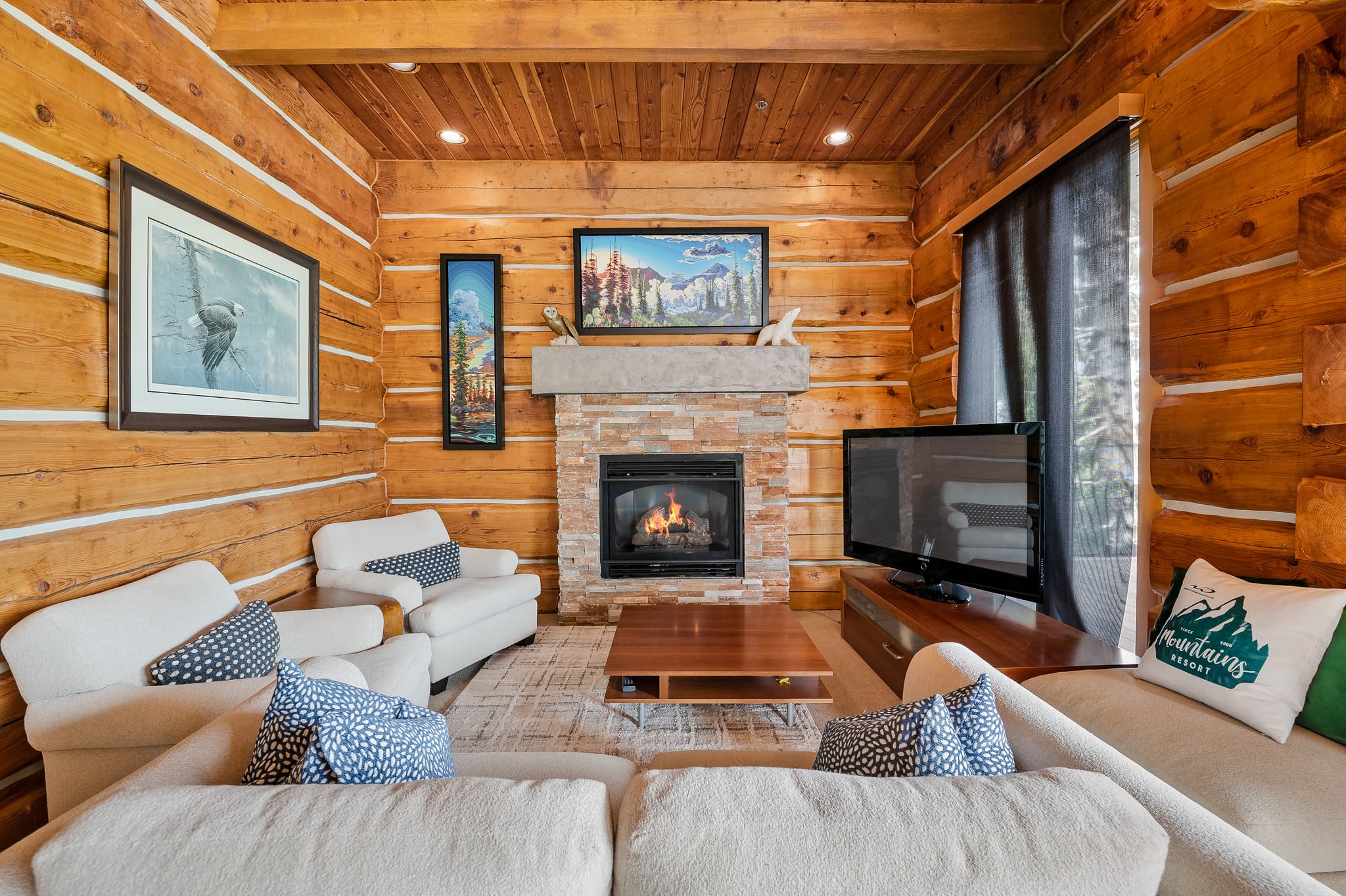 Heron Views interior 22