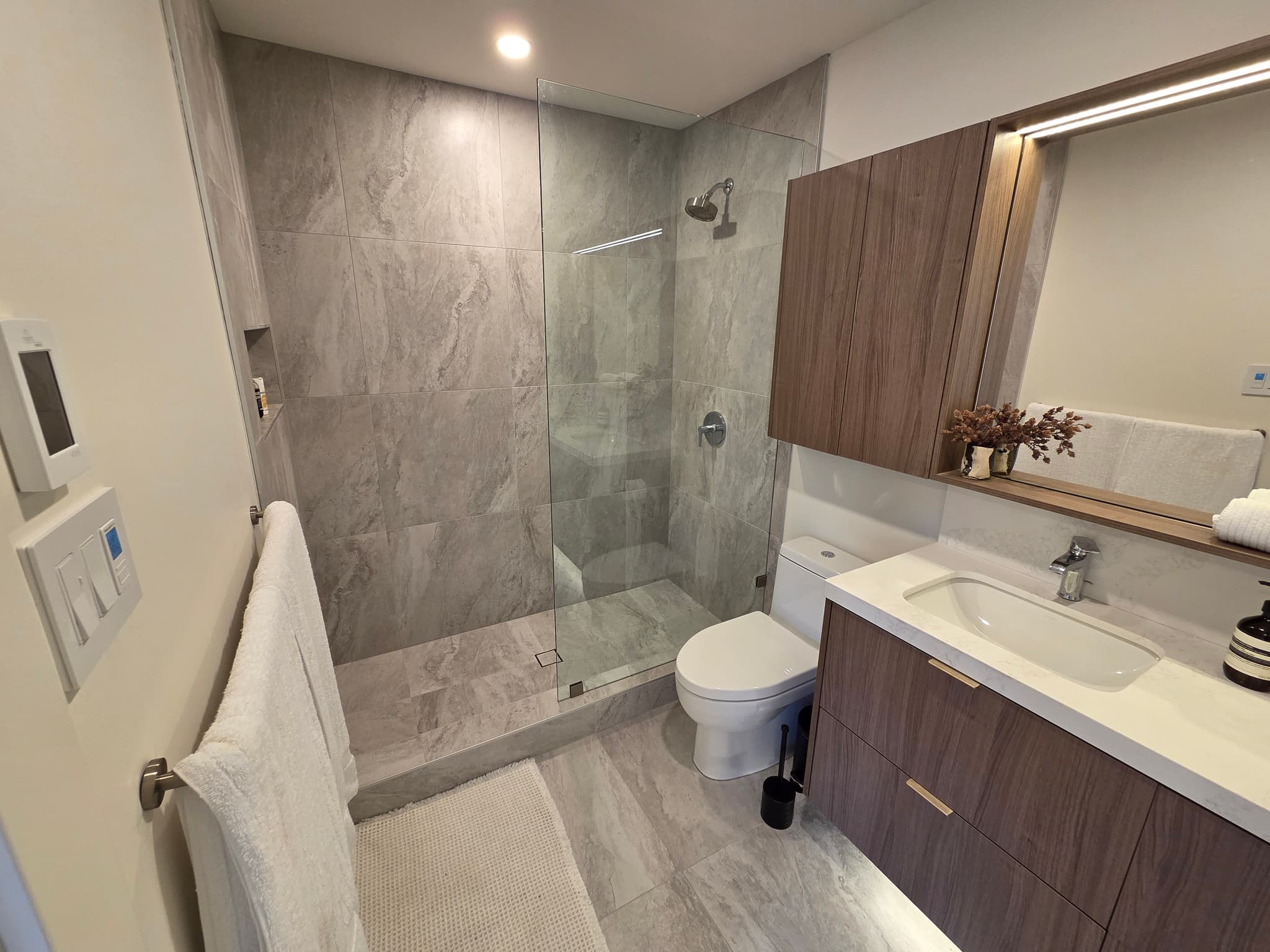 Bear Creek interior 11