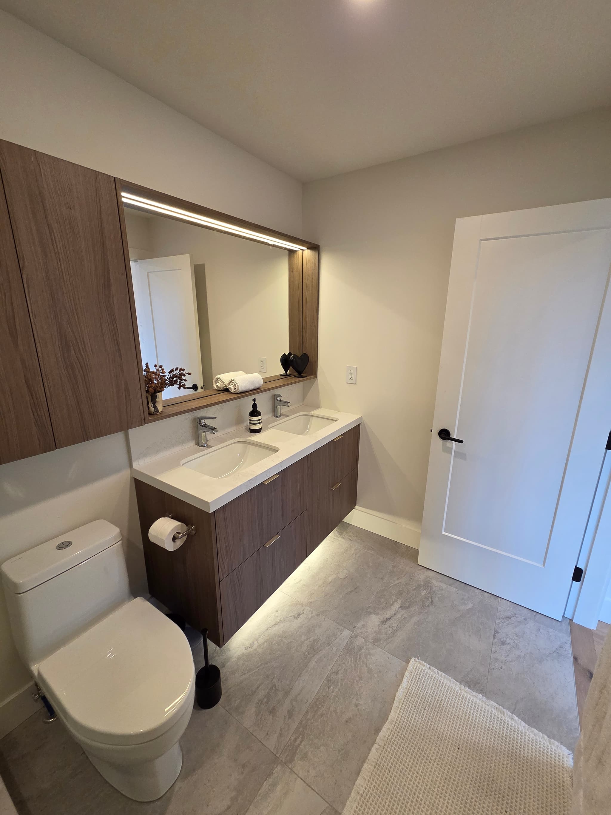 Bear Creek interior 13