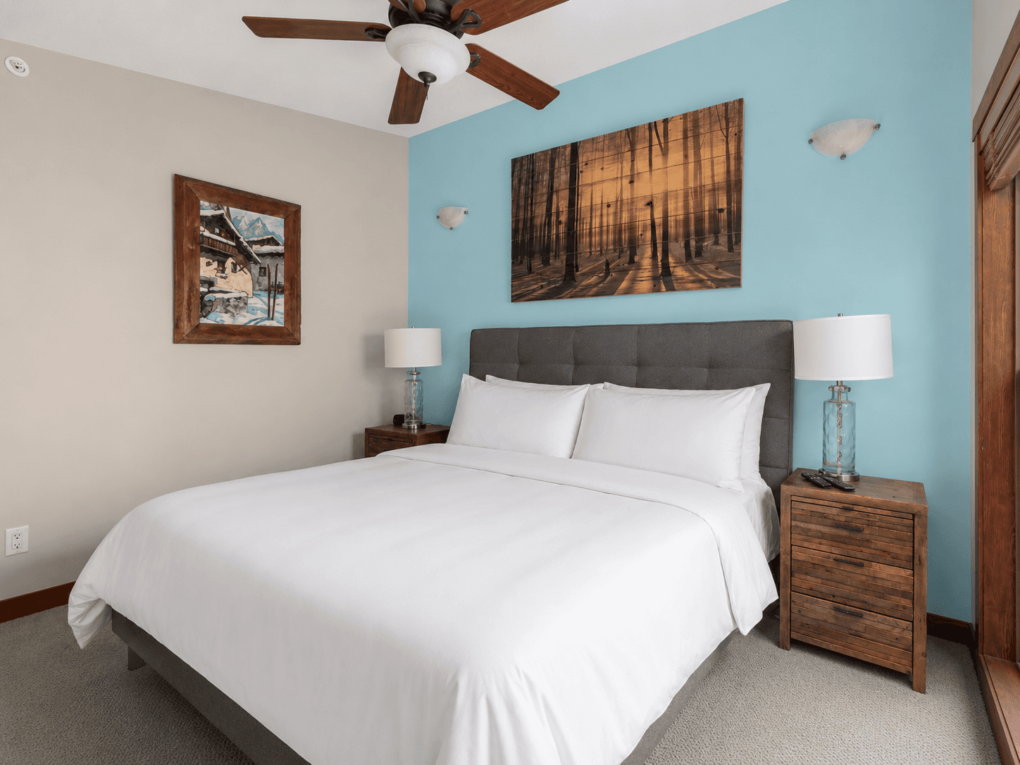 Bluffs #8 - Luxury 3 Bed - Ski in Ski out - Views! photo 3