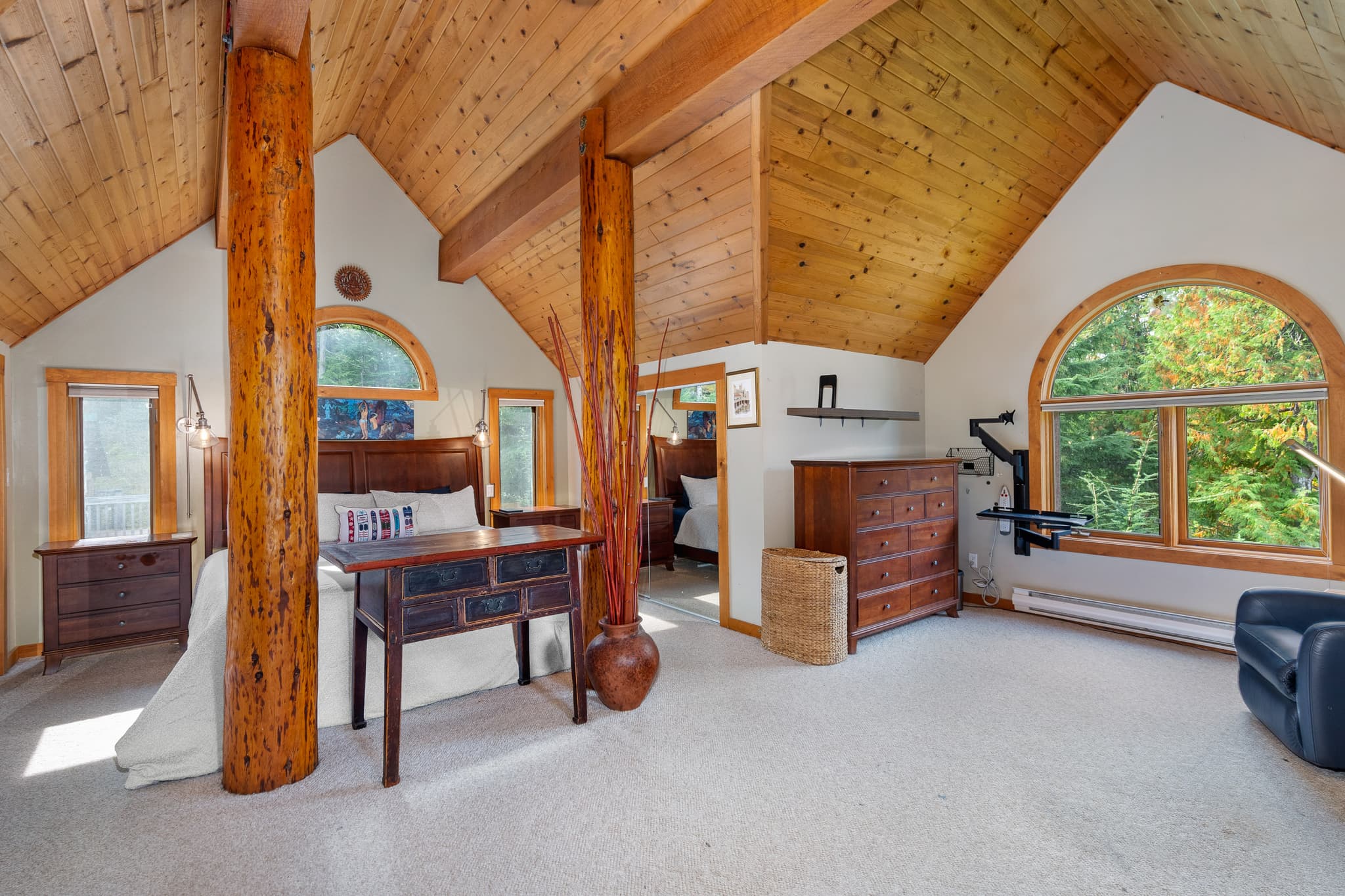 Dream Log Chalet interior 21