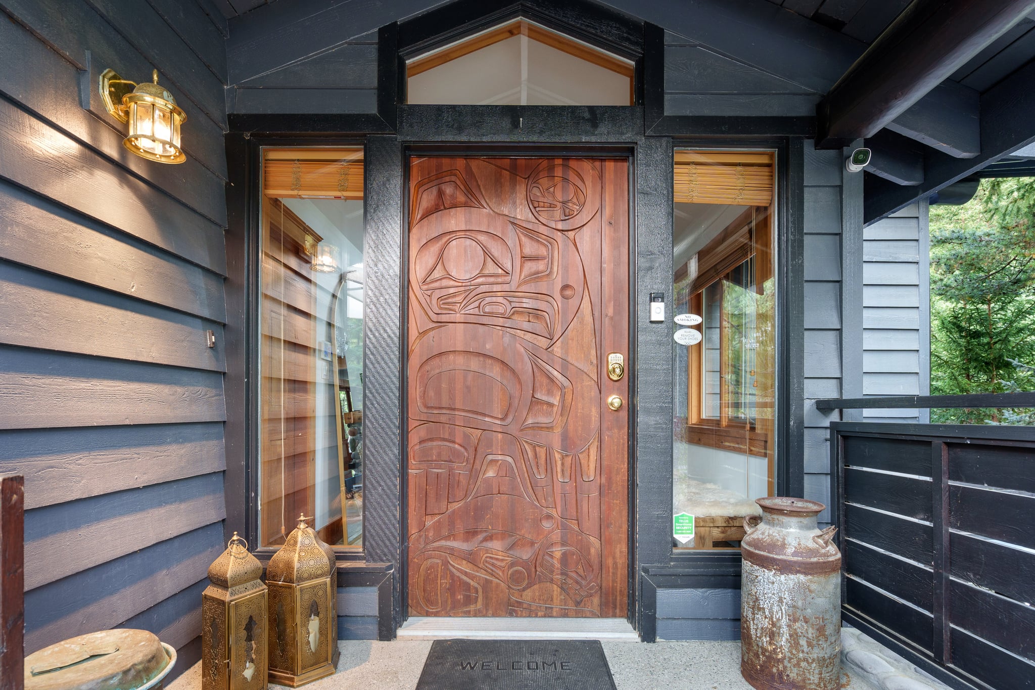 Falcon Blueberry Drive interior 3