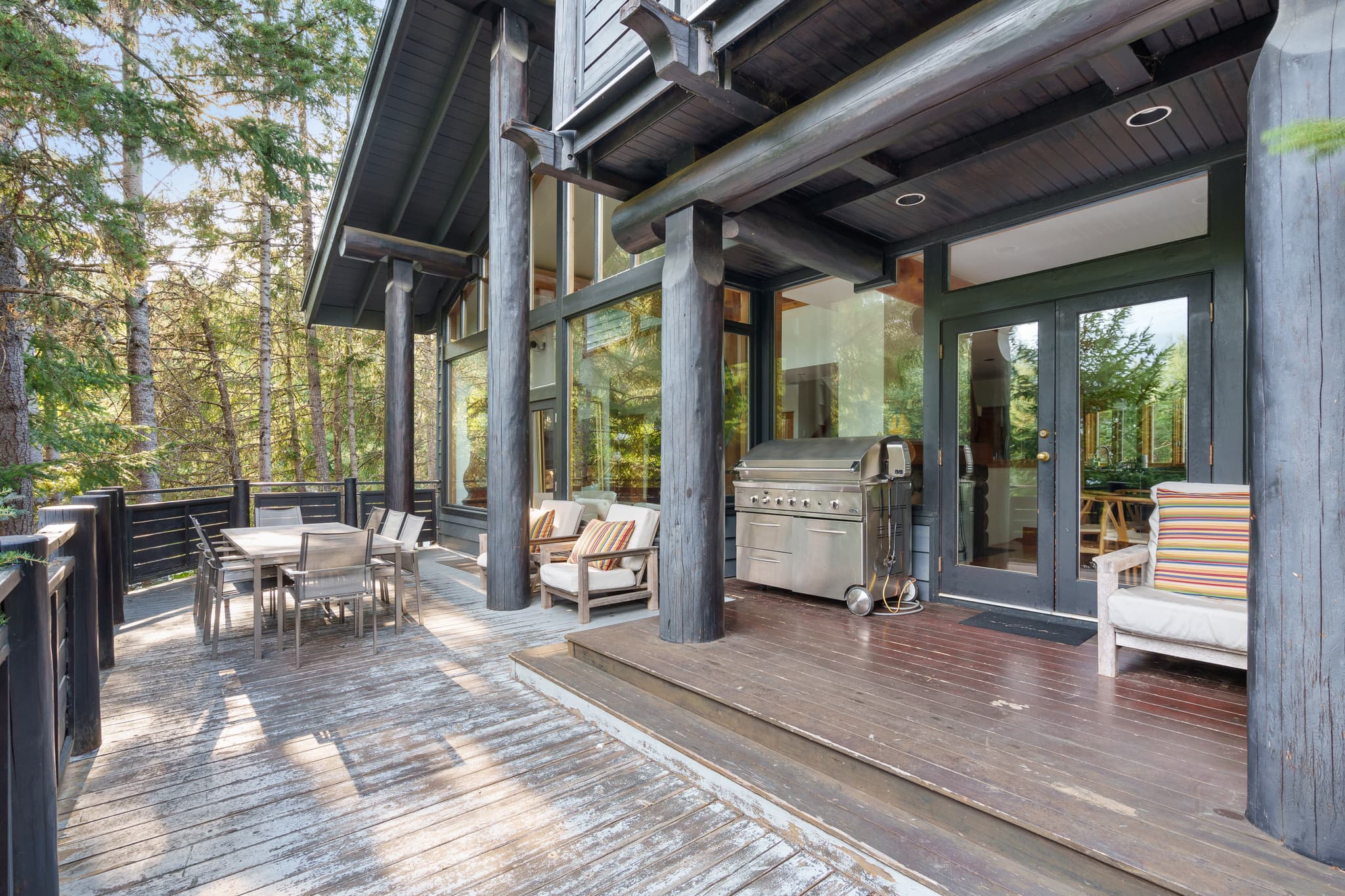 Falcon Blueberry Drive interior 7