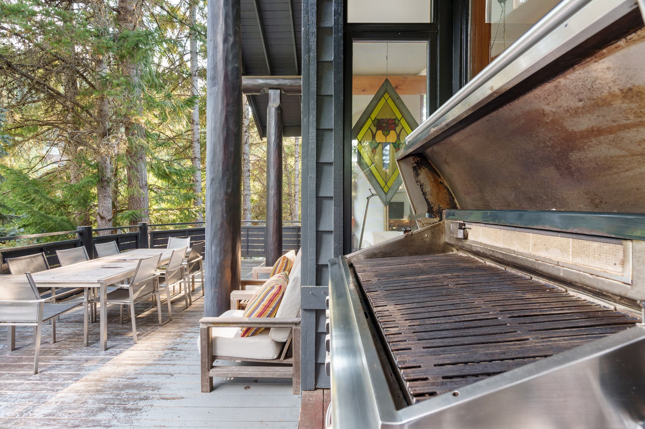 Falcon Blueberry Drive interior 8