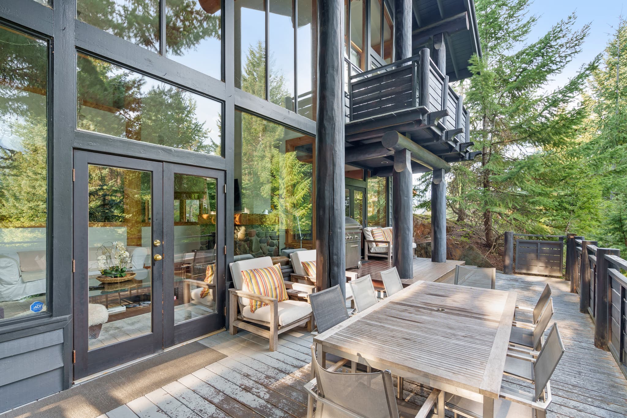 Falcon Blueberry Drive interior 11