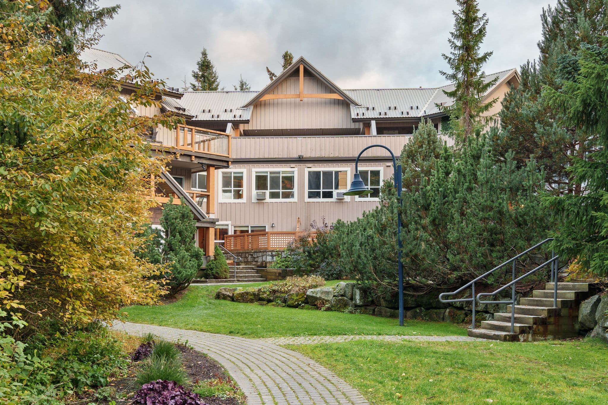 Glaciers Reach Interior