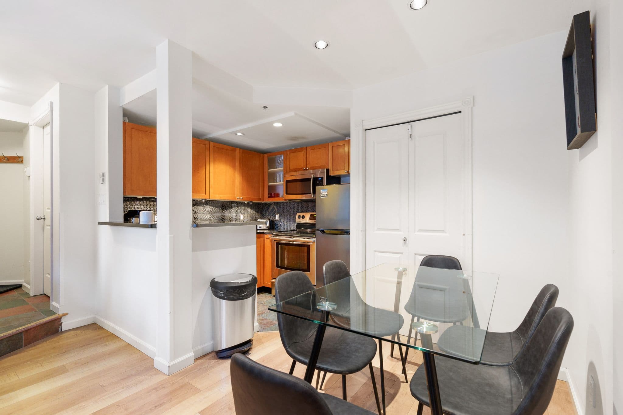 Glaciers Reach interior 8