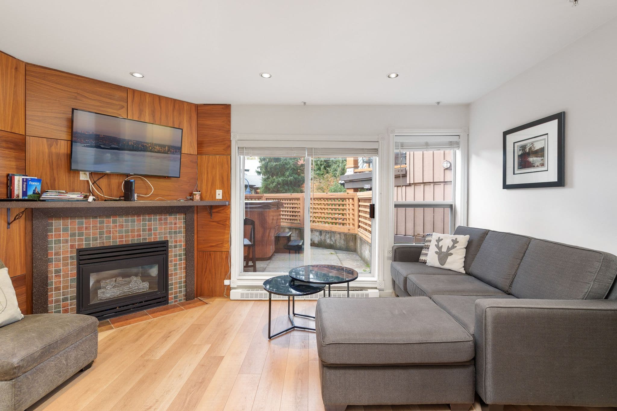 Glaciers Reach interior 15