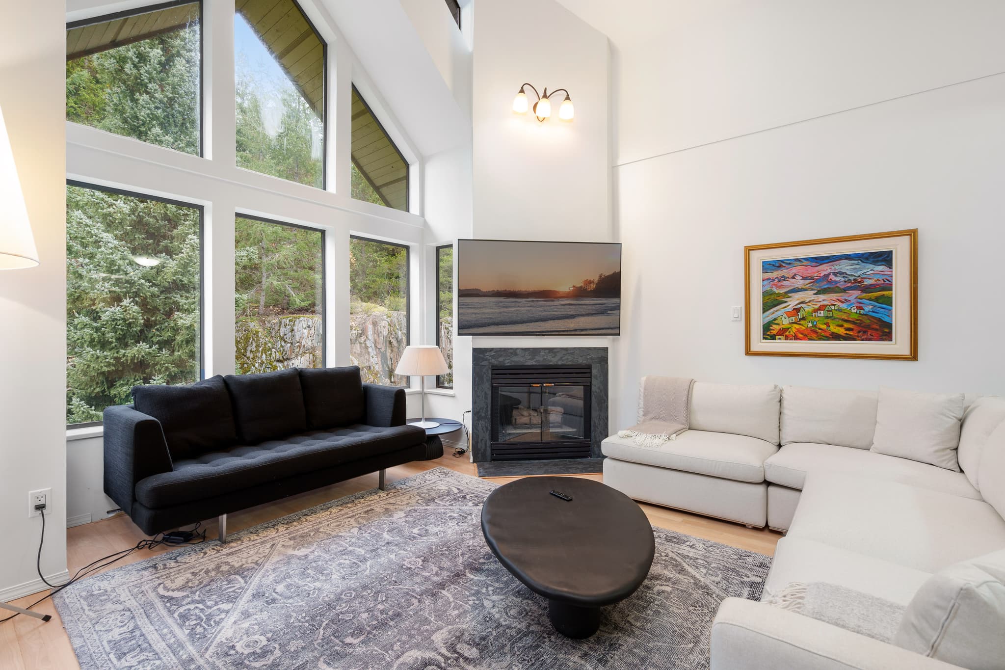 Luxury 6-Bedroom Blueberry interior 3