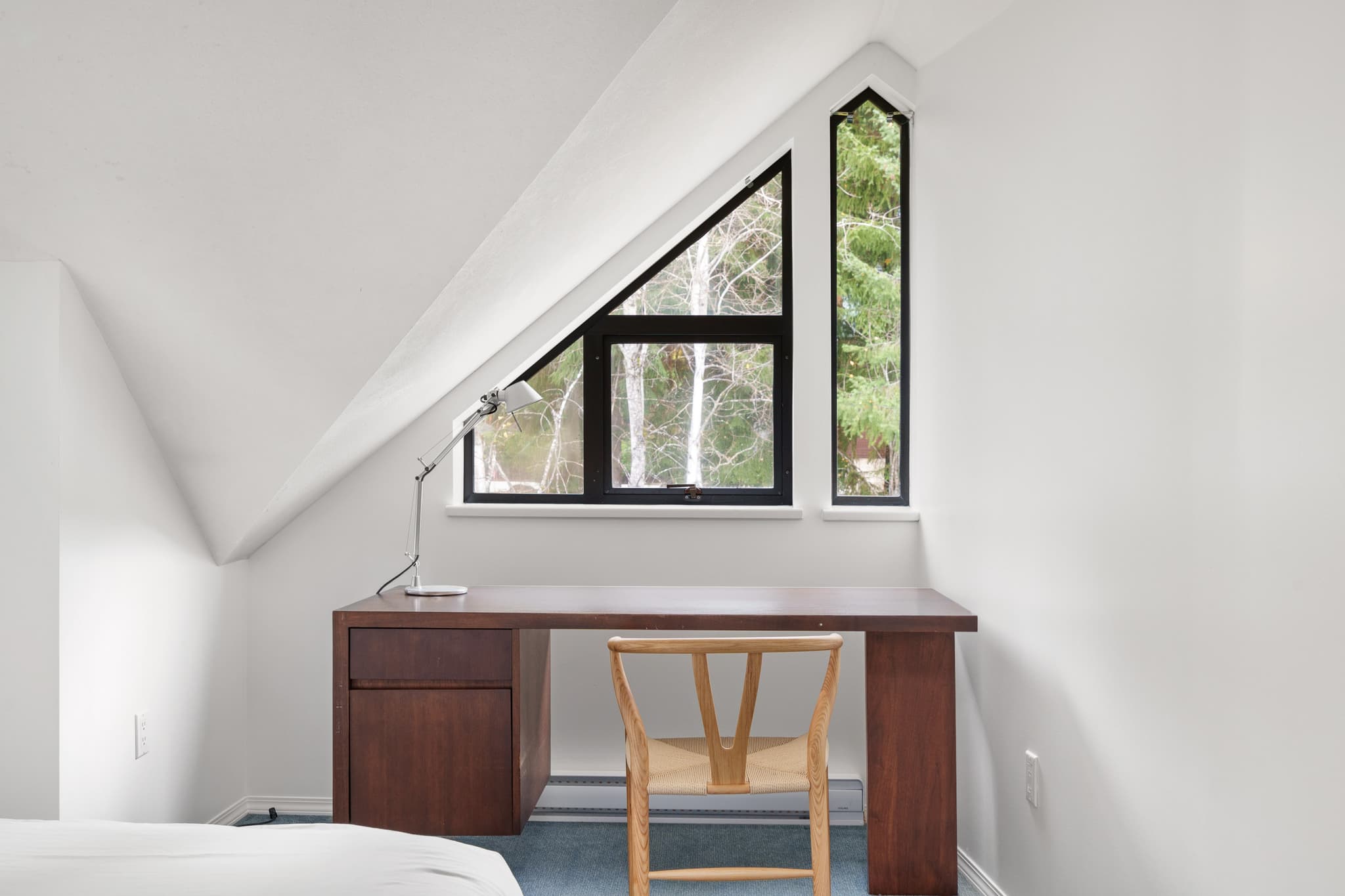 Luxury 6-Bedroom Blueberry interior 27