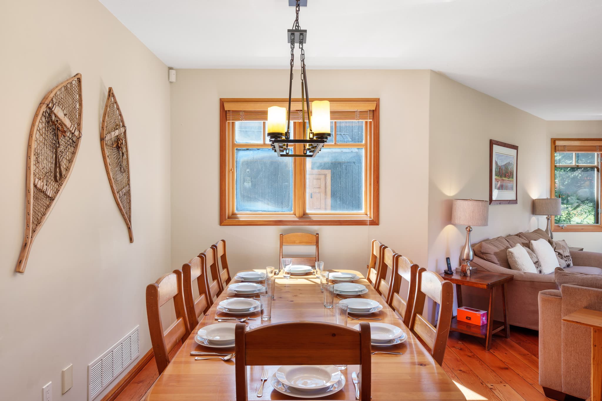 Golf Course Views interior 8