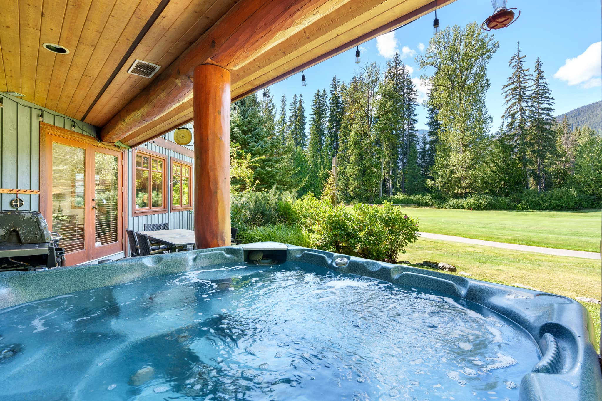 Golf Course Views interior 12