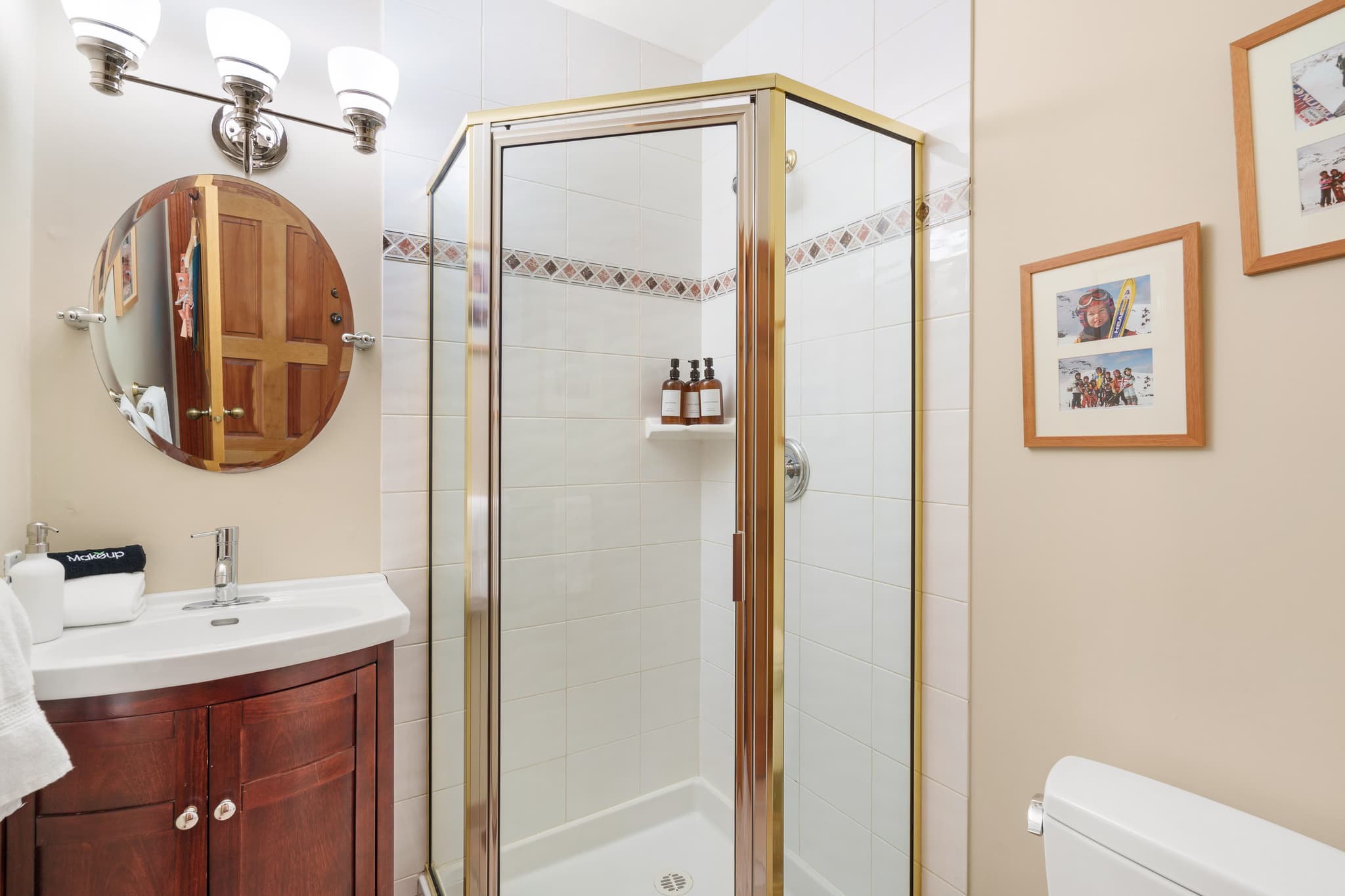 Golf Course Views interior 24