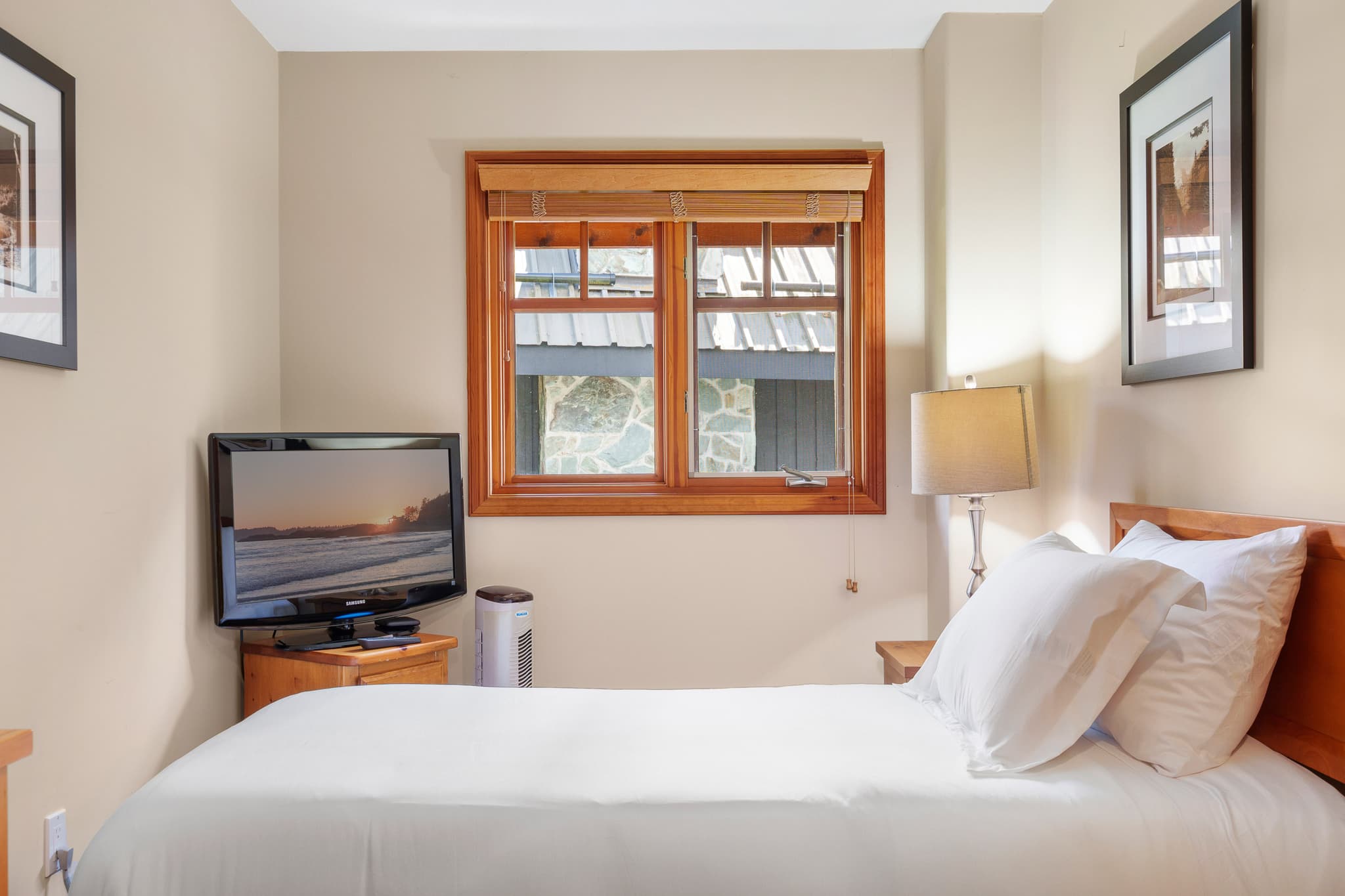 Golf Course Views interior 33