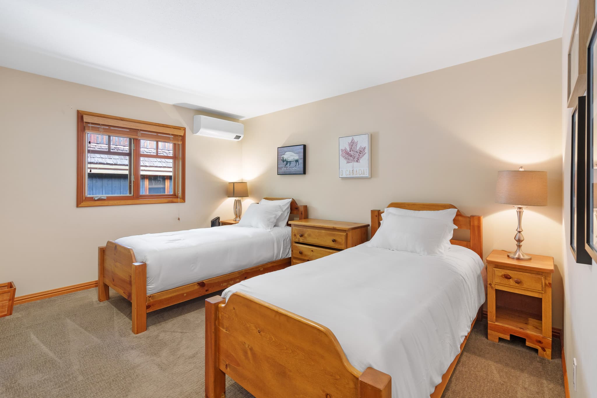 Golf Course Views interior 35