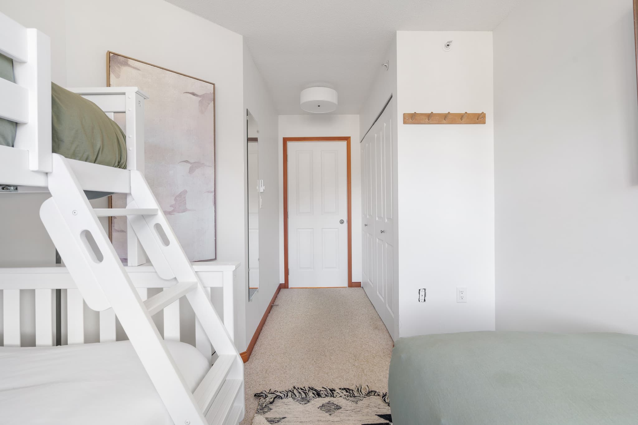 Cozy Lakefront Condo interior 22