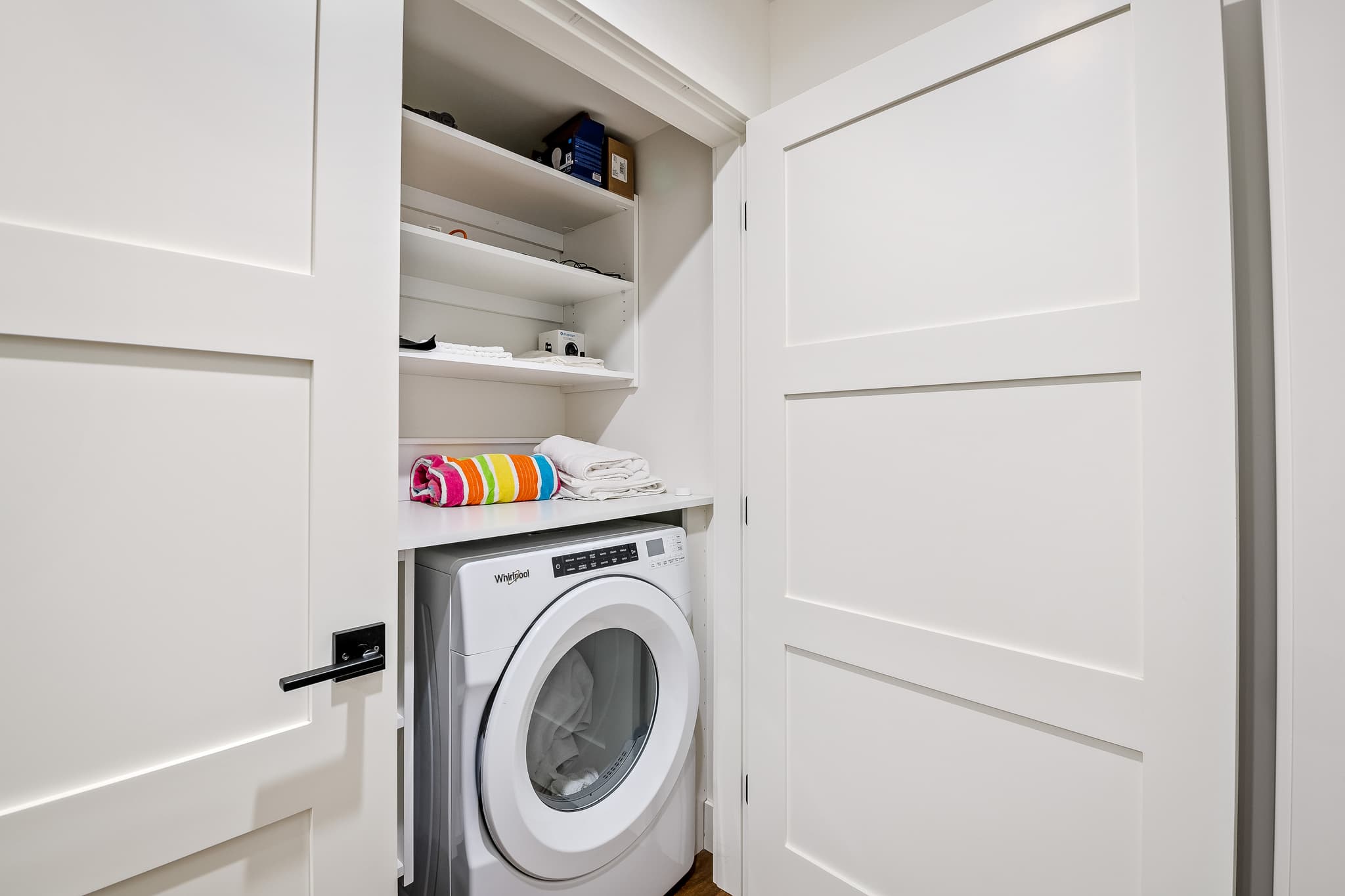 Snow Pine interior 20