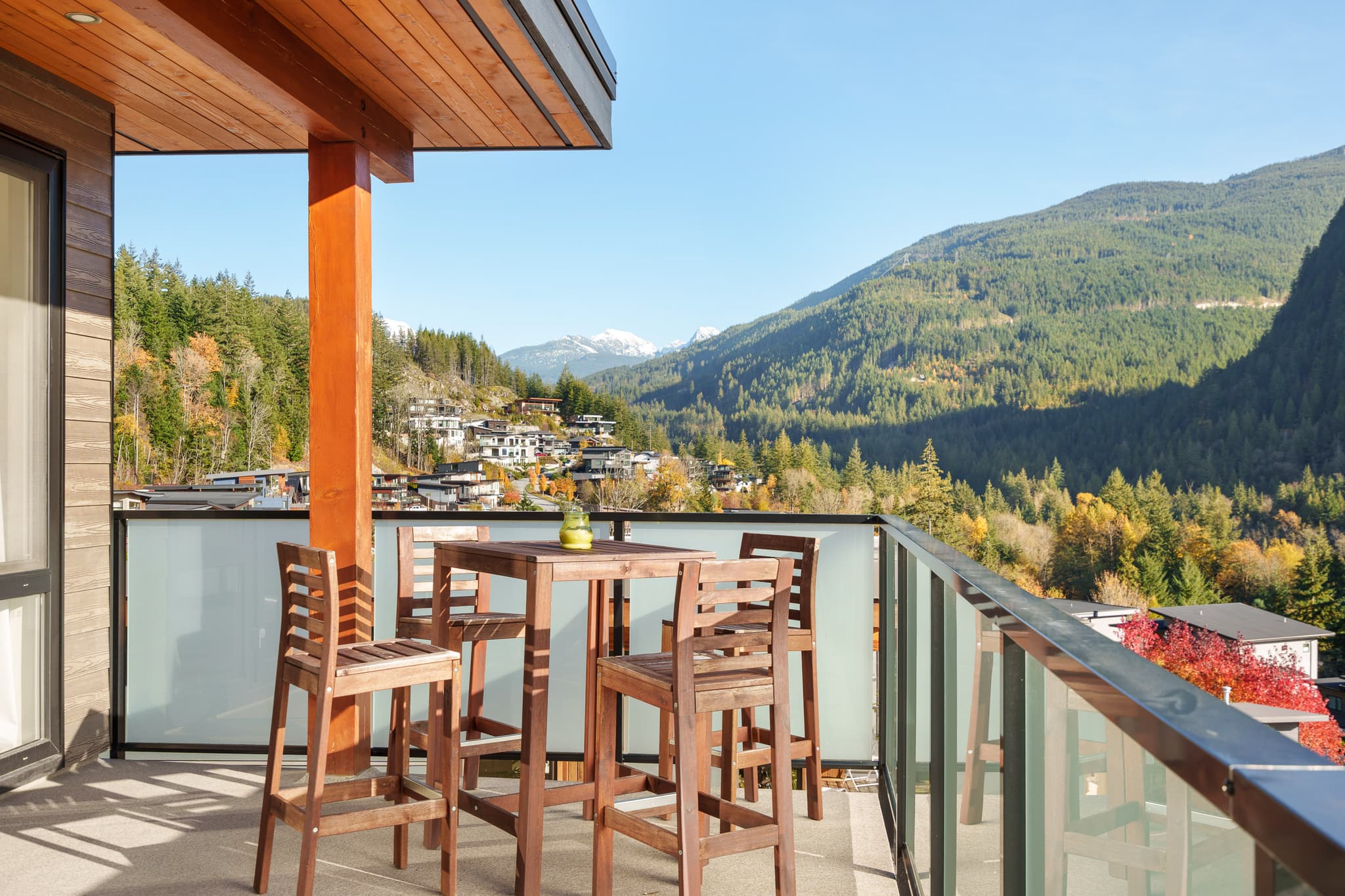 Squamish Retreat interior 13