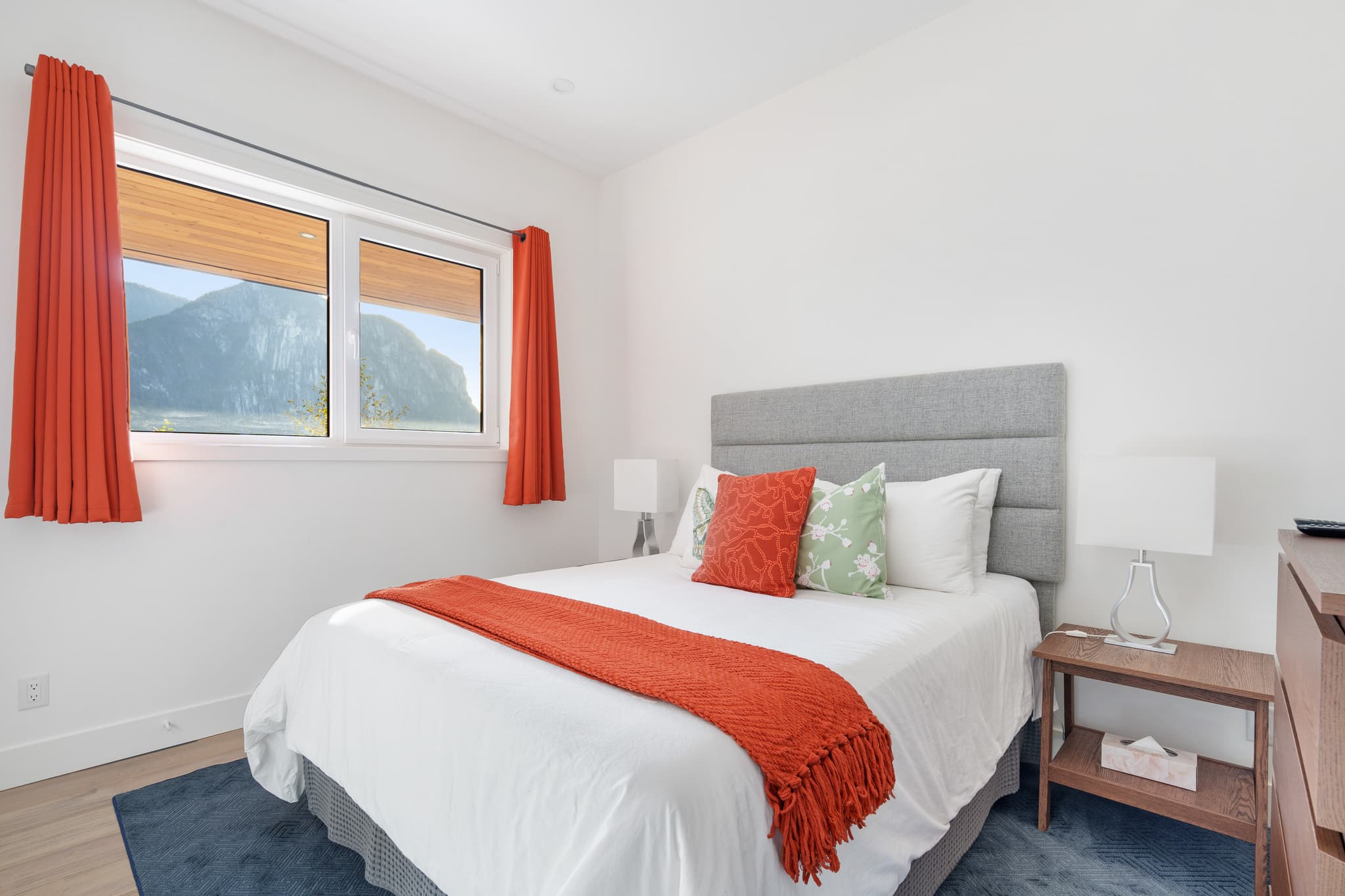 Squamish Retreat interior 41