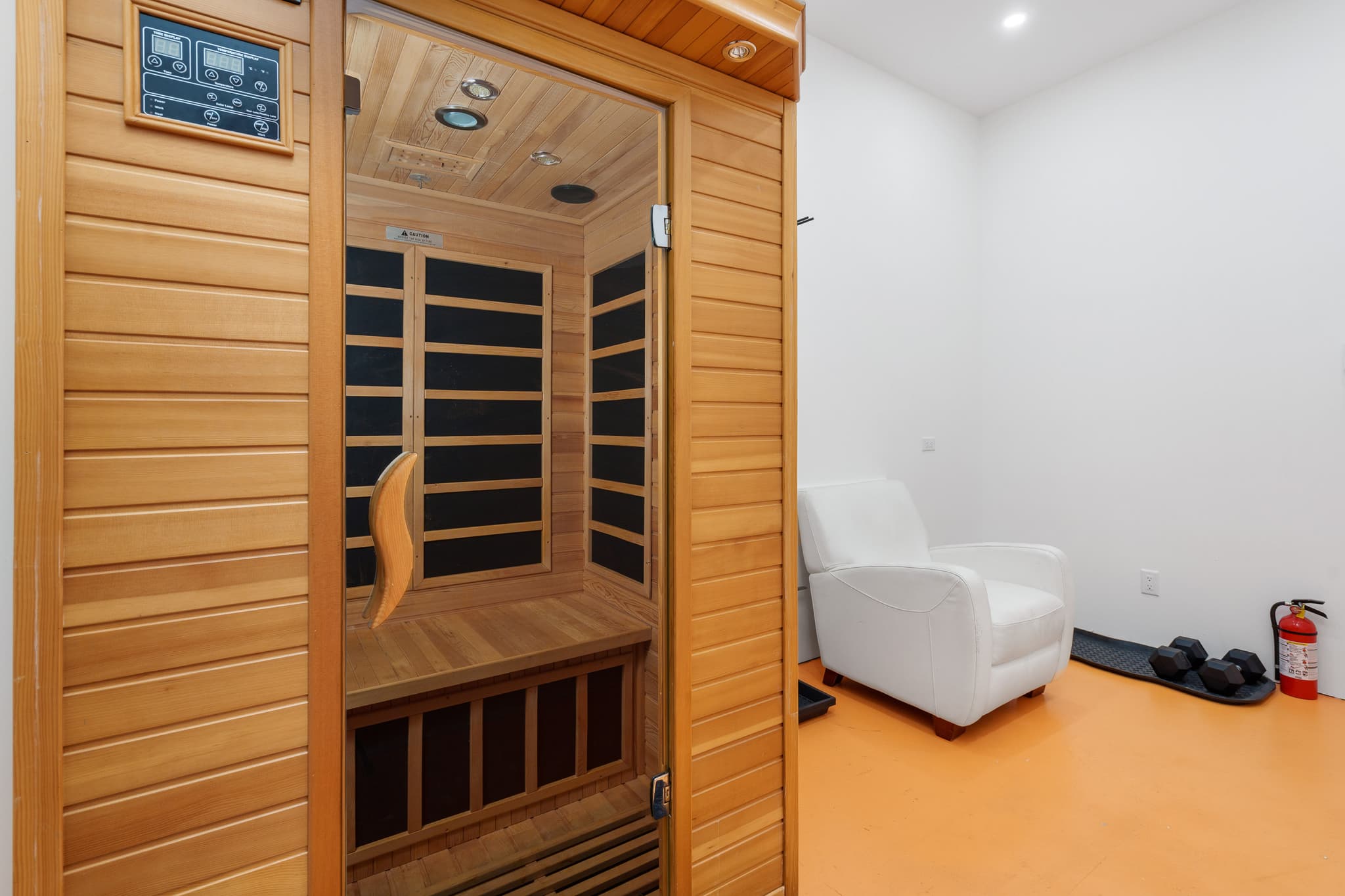 Squamish Retreat interior 55