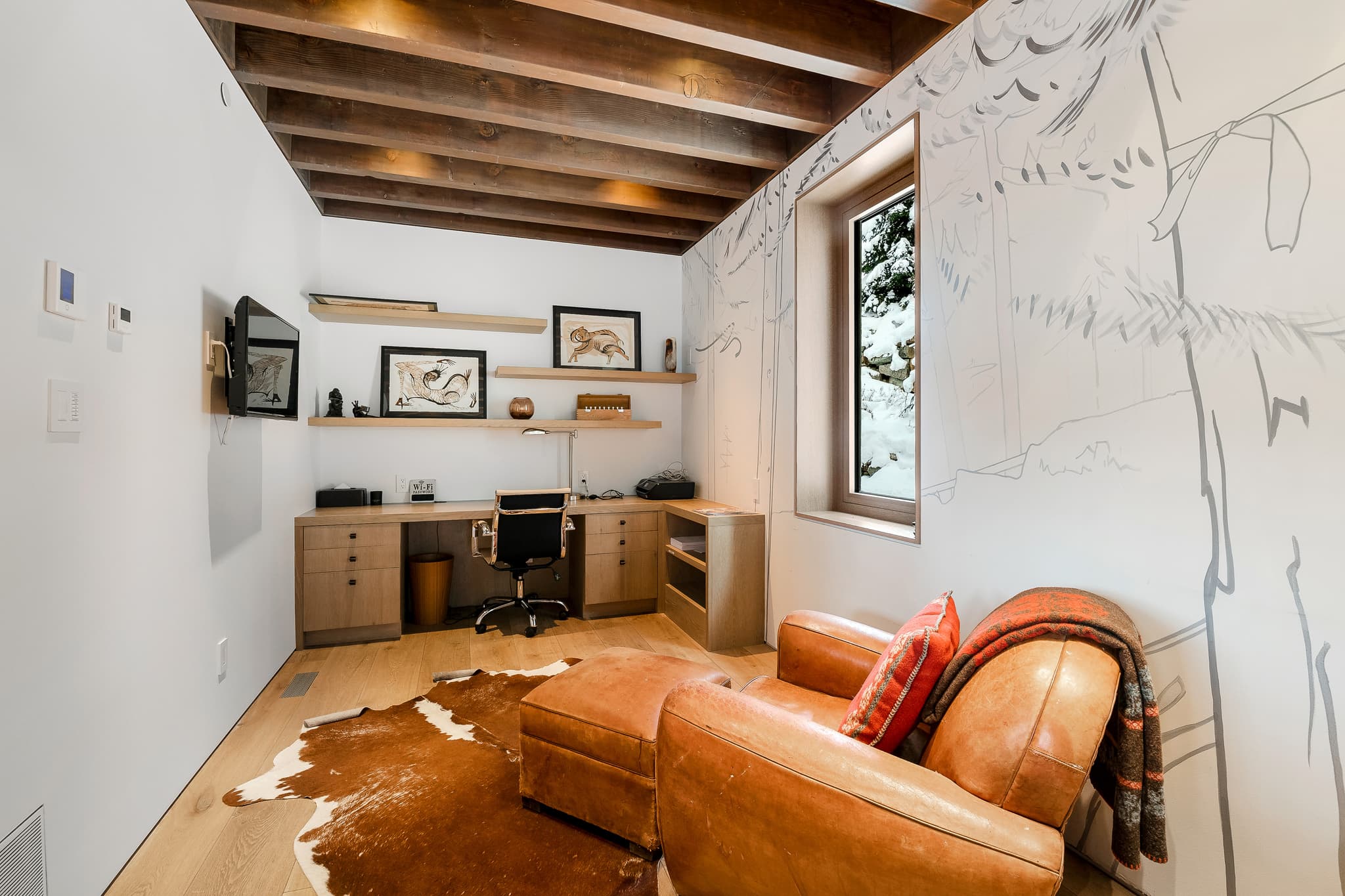 Two Cedars interior 11