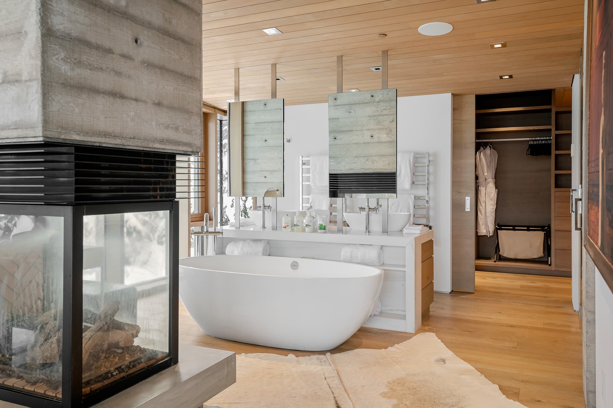 Two Cedars interior 21