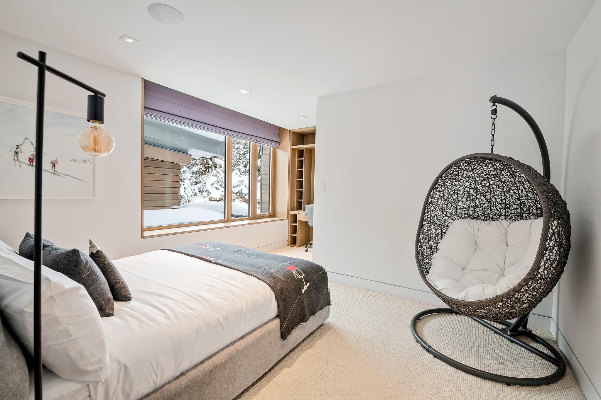 Two Cedars interior 25