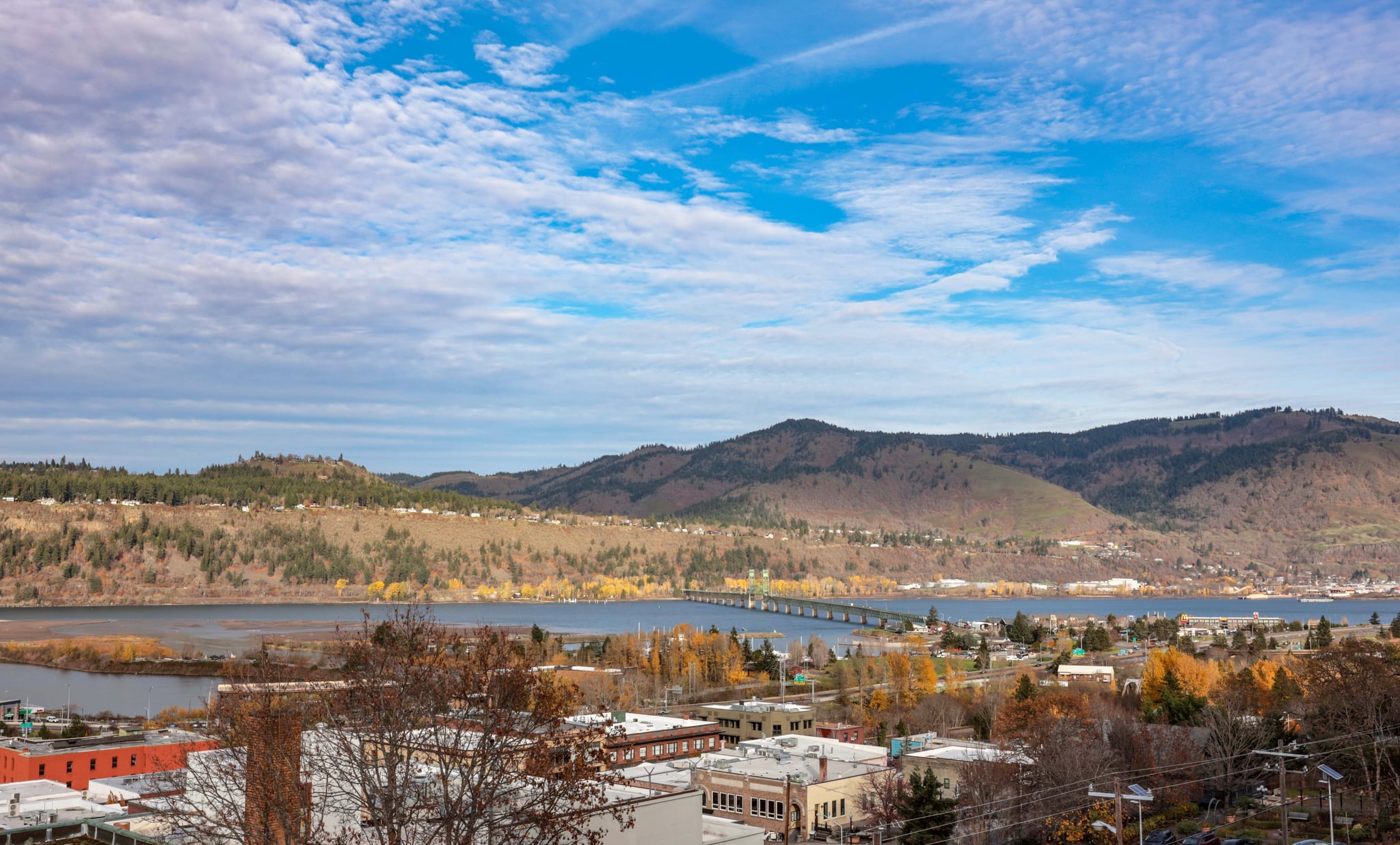 Hood River Luxury Home 4