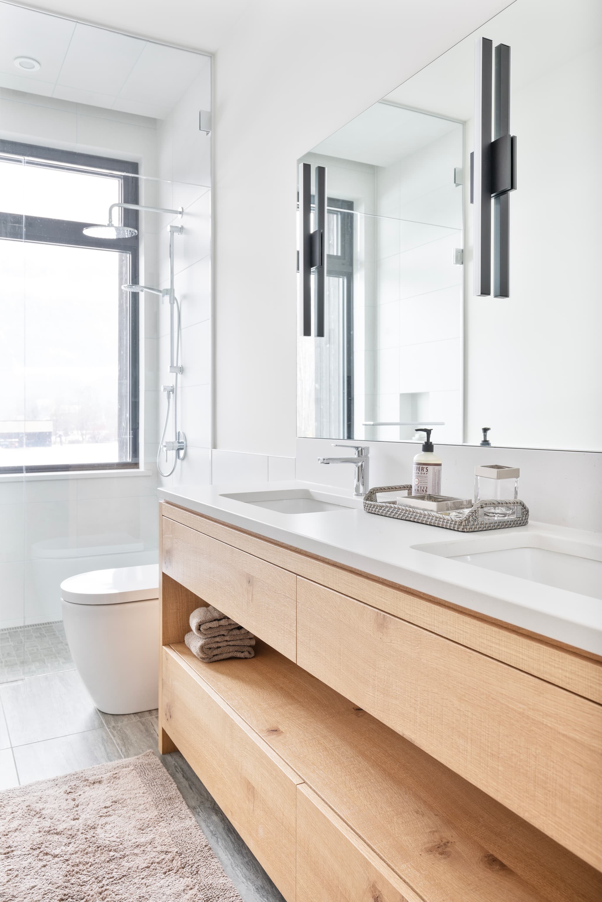 Pemberton Meadows interior 21