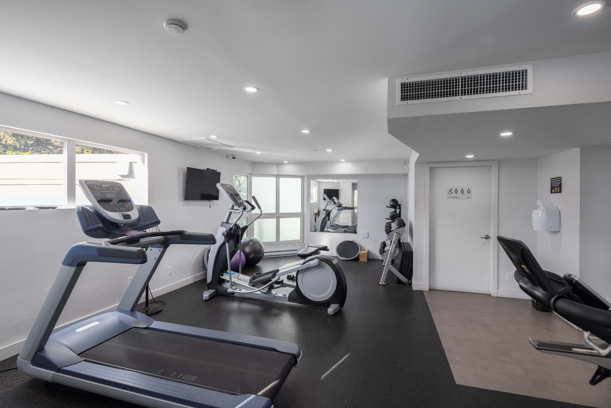 Le Chamois apartment interior 14