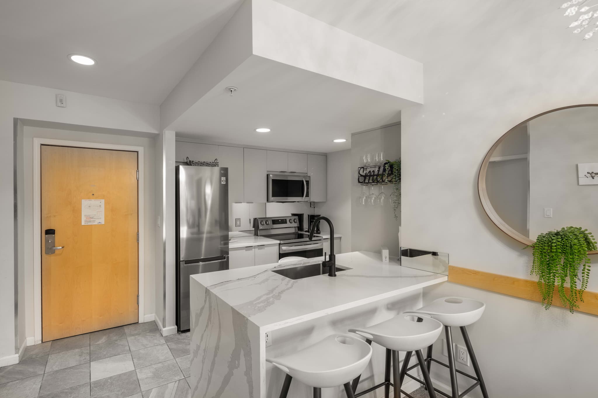 Whistler Village Views interior 11