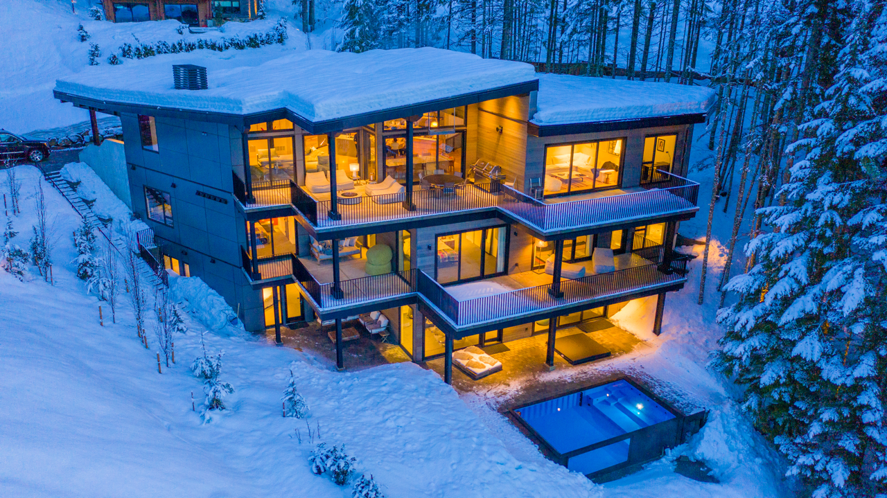 Top 7 of the Most Luxury Vacation Rental Homes in Whistler | Christmas ...